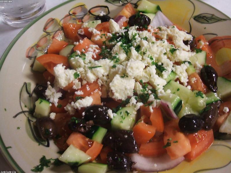 ÇOBAN SALATA
